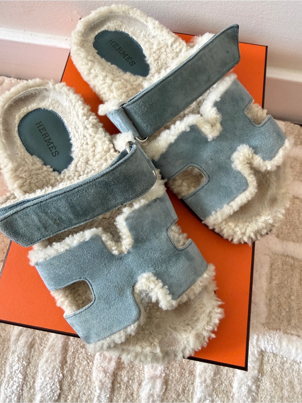 Women’s Hermes Shearling Chypre Blue Suede Slide Sandals Size 37.5 in Box $1400